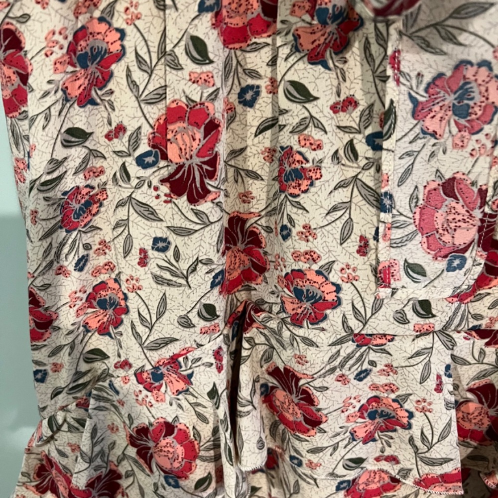 Dress - Picture 2 of 2